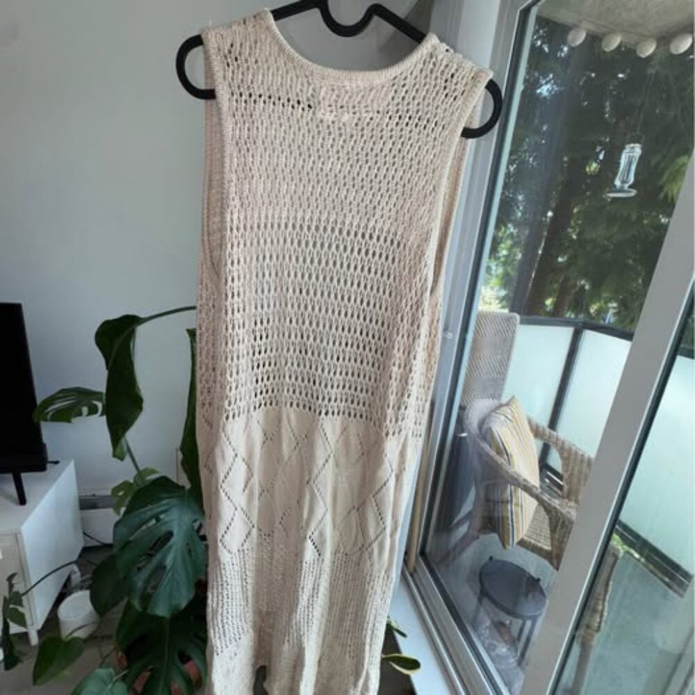 PINK MARTINI Crocheted Beach Cover / Duster Vest